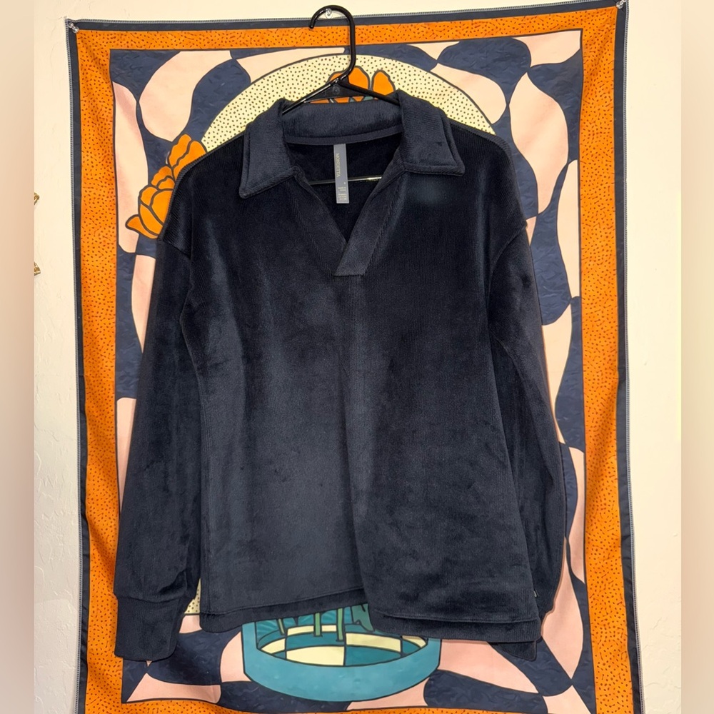 NWOT Mondetta Super Soft and Cozy Pullover